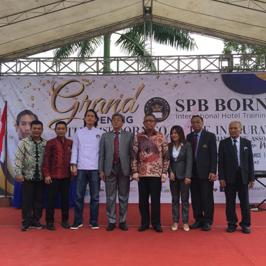 Pembukaan SPB Borneo oleh Gubernur Kalimantan Barat Sutarmidji, Minggu (23/2).