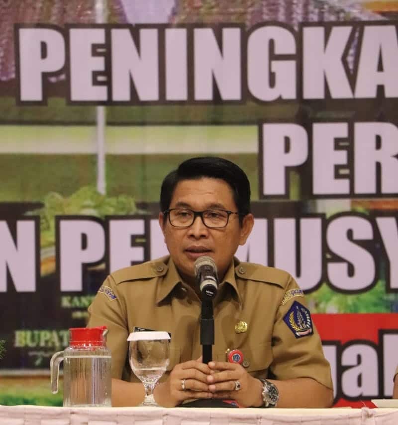 Badung Perpanjang Kebijakan Pengaturan Operasional Pasar Tradisional dan Toko Modern Sekretaris Daerah Kabupaten Badung I Wayan Adi Arnawa.