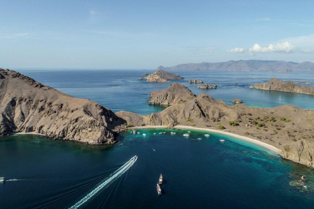 Menparekraf Imbau Dinas Pariwisata Bersiap Hadapi Lonjakan Wisata Pasca-COVID-19