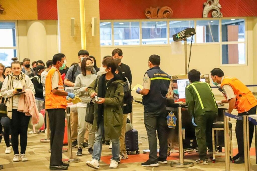 Sejak Februari, Bandara Ngurah Rai Layani Pemulangan 3.408 WNA. (ilustrasi/ist)