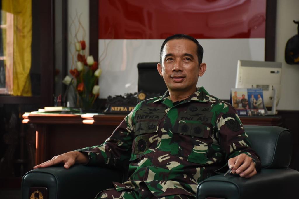 Empat Orang Meninggal dan Lima Luka saat Jatuhnya Helikopter TNI AD di Jateng Kepala Dinas Penerangan TNI AD (Kadispenad) Brigjen TNI Nefra Firdaus. (dispenad)