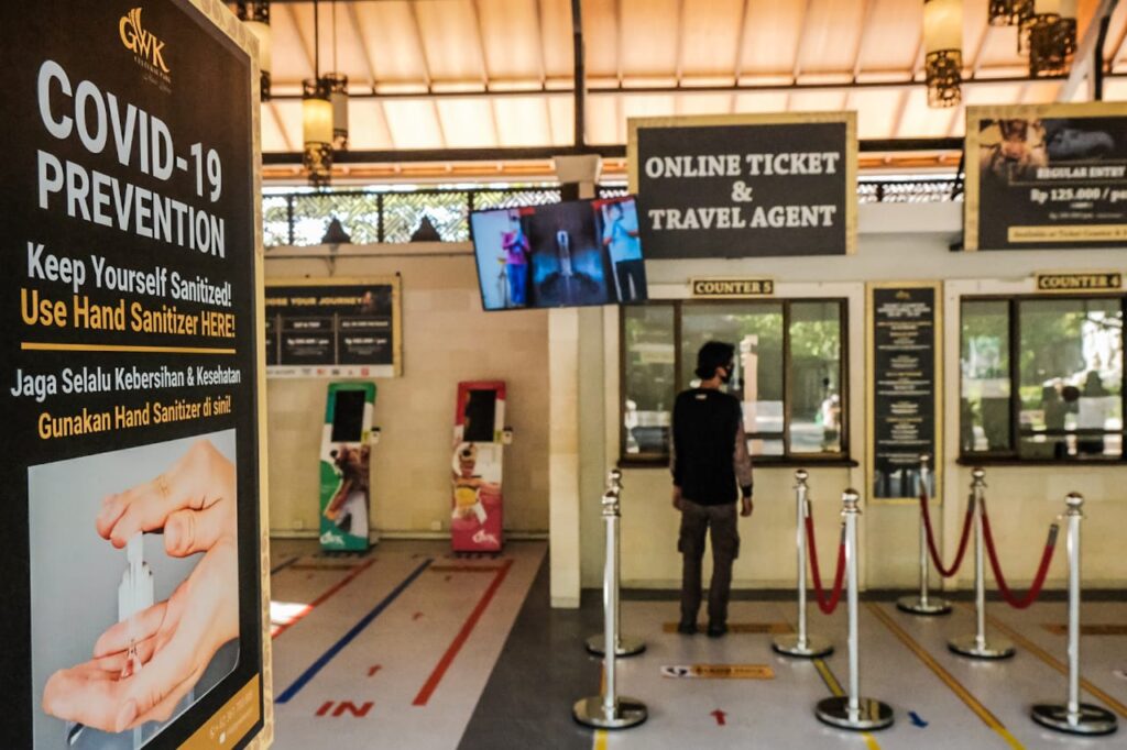 Protokol kesehatan di sektor pariwisata dan ekonomi kreatif resmi disahkan oleh pemerintah Indonesia melalui Keputusan Menteri Kesehatan, Senin (22/6). (ist)