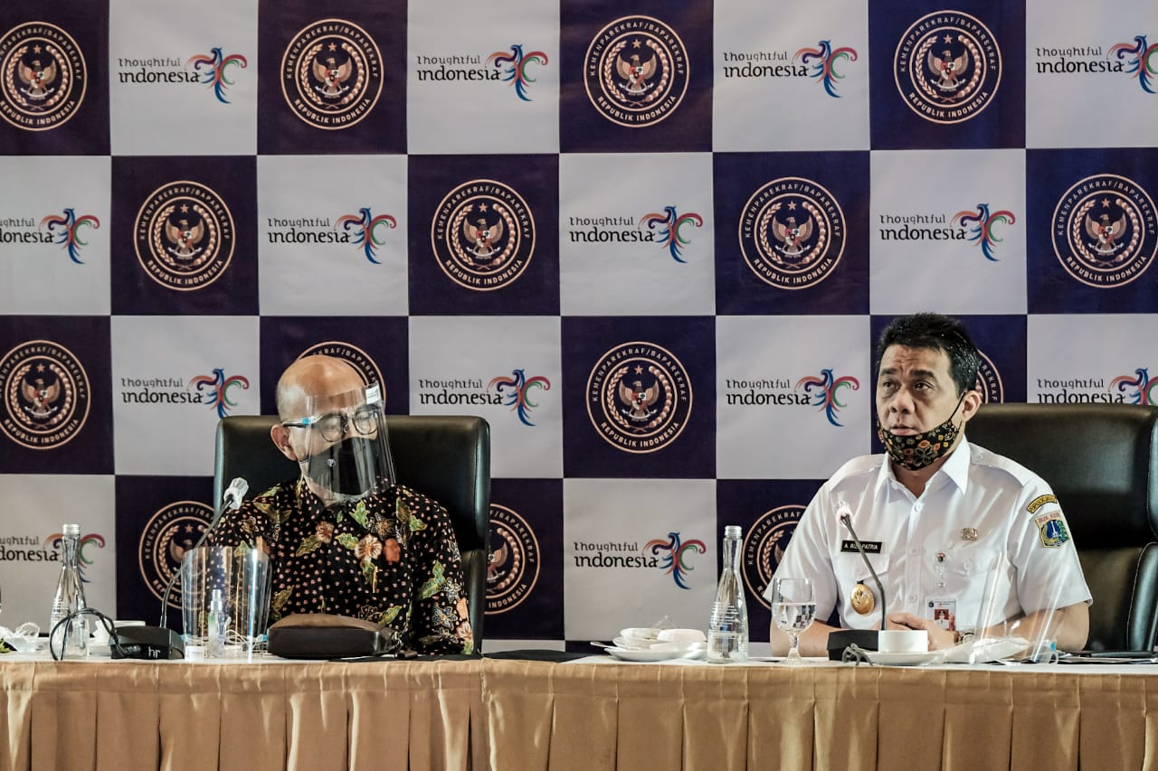 Kemenparekraf Segera Terbitkan Buku Panduan Protokol Kesehatan Usaha Parekraf Foto: Kemenparekraf