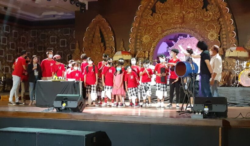 Pembukaan Bali Drumholics 1st Anniversary Concert, Sabtu (5/12).