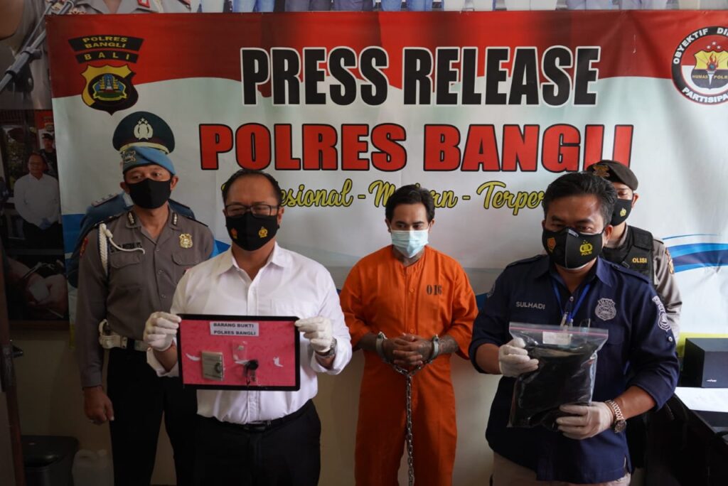 Satuan Reserse Narkoba Polres Bangli Ciduk Kurir Shabu Berinisial IMA. (ist)