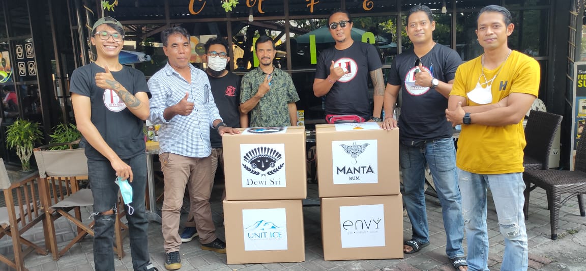 HBI Serahkan Bantuan untuk Korban Bencana Alam di NTT HBI Serahkan Bantuan untuk Korban Bencana Alam di NTT melalui PENA NTT Bali. (ist)