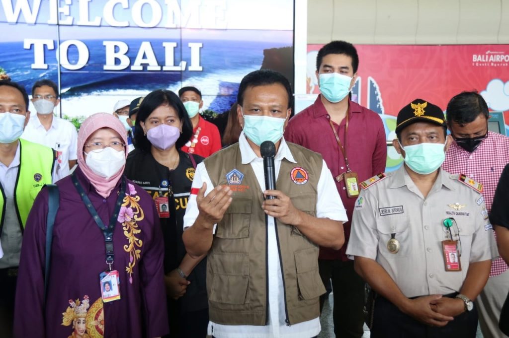Simulasi Kedatangan Wisman di Bandara Ngurah Rai Jelang Dibukanya Pariwisata Internasional Sekretaris Daerah Provinsi Bali Dewa Made Indra. (Humas Pemprov Bali)