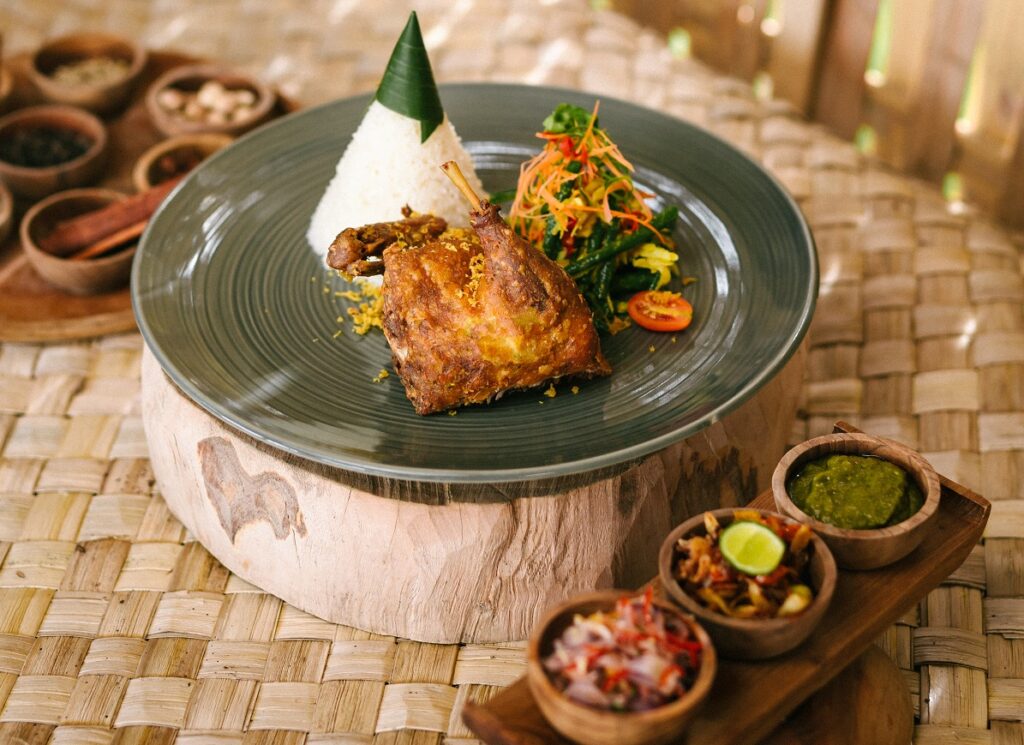Juicy Bebek Kayon di The Kayon Jungle Resort, Ubud