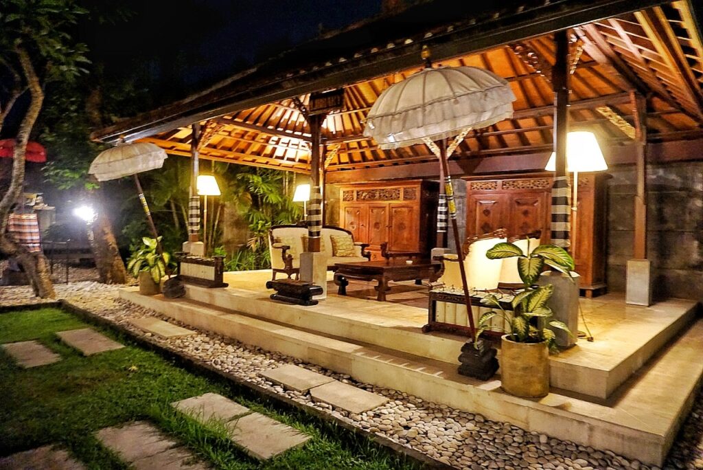 The Cakra Hotel 