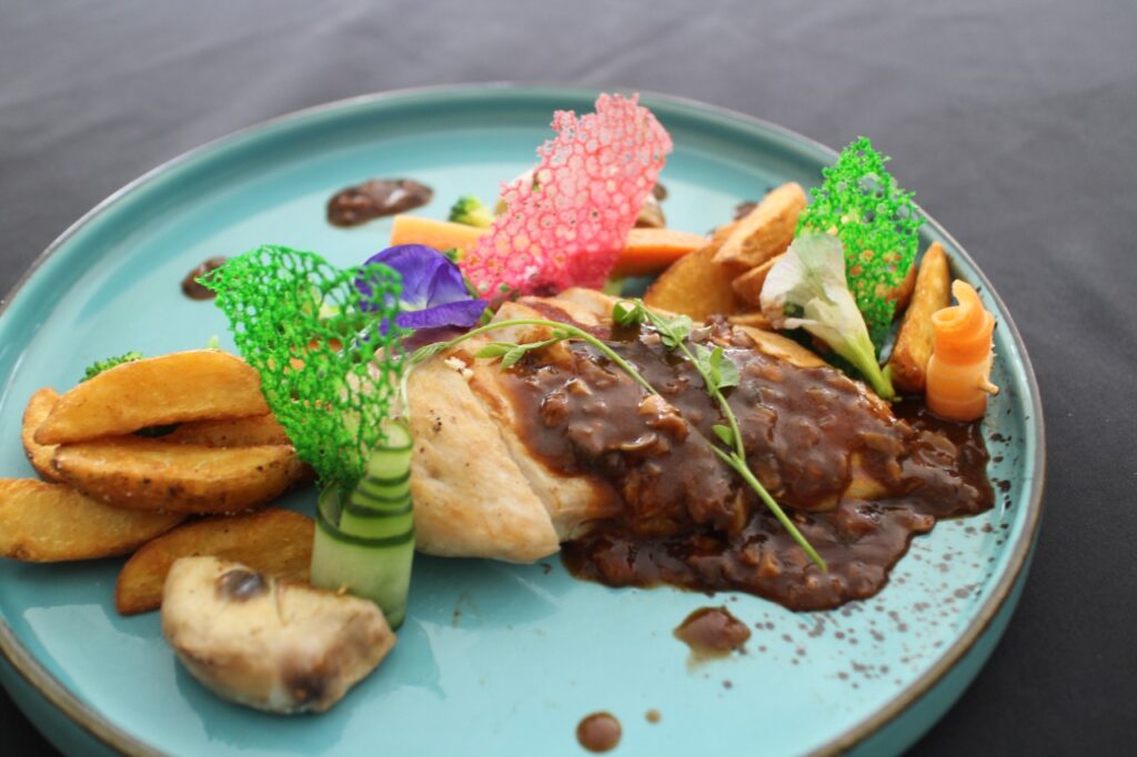 Rayakan Bulan Kasih Sayang, The Cakra Hotel Luncurkan Beragam Promo Menarik.