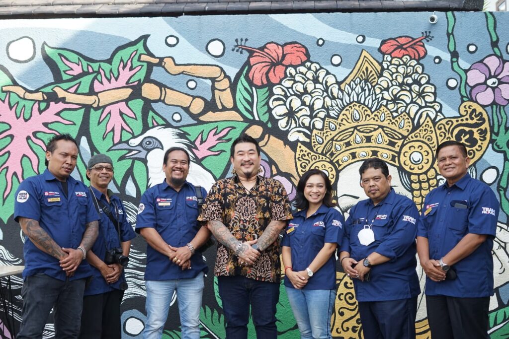 Jurnal Media Indonesia Resmikan Kantor Biro Badung