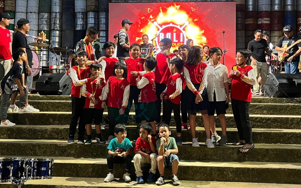 Bali Drumholics Tampilkan Drumer Berbakat di Bali