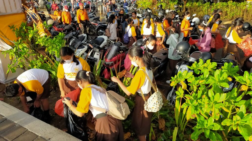 Pramuka Kwarcab Denpasar Gelar Aksi Sosial