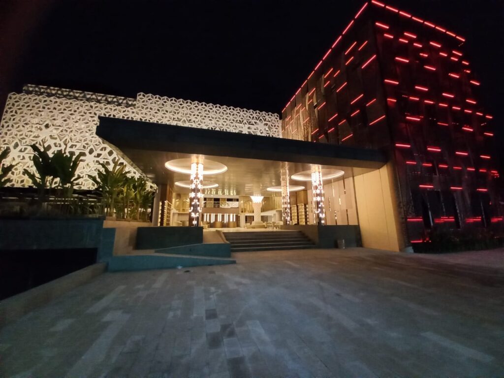 Arshika Bali Sunset Road 