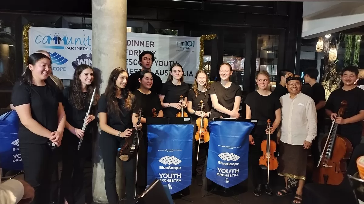 Kunjungi Bali, Tim Orkestra Australia Membangun Persahabatan Melalui Seni dan Budaya BlueScope Youth Orchestra Australia di THE 1O1 Bali Fontana Seminyak.