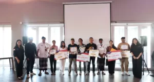 Mekajang Melajah Mekarya Suarakan Semangat Anak Muda Melalui Media Sosial Mekajang Melajah Mekarya Suarakan Semangat Anak Muda Melalui Media Sosial