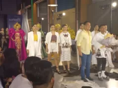 Motif Kain Bali Berpotensi Menjadi Ciri Khas Fashion Indonesia Viva Cosmetics menjadi official make up dan hair do dalam Bali Fashion Trend 2023.