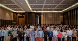 Menparekraf Tekankan Pentingnya Pengembangan Pariwisata dan Gaya Hidup Berkelanjutan Menparekraf Sandiaga Uno saat membuka Asia Pacific Tourism, Hospitality Summit & Digital Brand Award 2024, di BNDCC, Nusa Dua, Kamis (11/1). (Foto: Kemenparekraf)