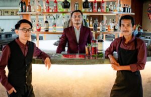 Anggota Tim Syrco Basè Raih Berbagai Penghargaan Internasional Dari kiri: Giovanni, Arya, dan Putra dari Syrco BASÈ.
