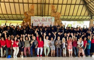 Bali Dynasty Resort Bantu Siswa Kurang Mampu untuk Dapatkan Pendidikan yang Layak Bali Dynasty Resort Bantu Ratusan Siswa Dapatkan Pendidikan yang Layak