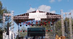 Bali Meat Park, Festival yang Sukses Padukan Kenikmatan Kuliner dan Kemeriahan Musik Pertunjukan budaya pada pembukaan Bali Meat Park di Taman Inspirasi Muntig Siokan, Sanur, Denpasar, pada Sabtu (14/9/2024).