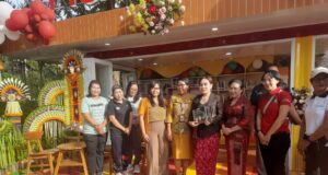 Bersama Adya Gelar Soft Launching Buku Bergambar Kontekstual Karya Siswa SMPN 9 Denpasar Bersama Adya Gelar Soft Launching Buku Bergambar Kontekstual Karya Siswa SMPN 9 Denpasar