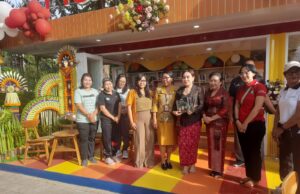 Bersama Adya Gelar Soft Launching Buku Bergambar Kontekstual Karya Siswa SMPN 9 Denpasar Bersama Adya Gelar Soft Launching Buku Bergambar Kontekstual Karya Siswa SMPN 9 Denpasar