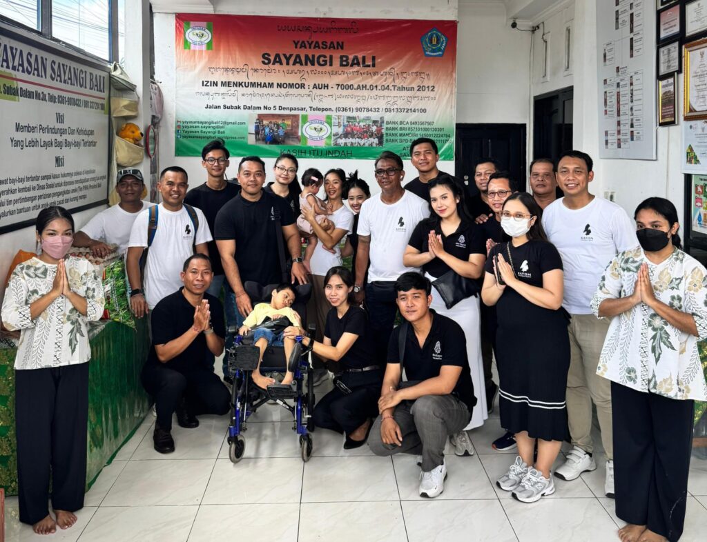 Kayon Pasawitran dan Tamu Hotel Berbagi Kasih bersama Anak di Yayasan Sayangi Bali