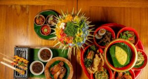 Bali Medulang, Cara Hotel Griya Santrian Perkenalkan Budaya dan Kuliner Bali ke Wisatawan Santap malam dengan konsep Bali Medulang di Hotel Griya Santrian.