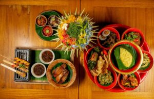 Bali Medulang, Cara Hotel Griya Santrian Perkenalkan Budaya dan Kuliner Bali ke Wisatawan Santap malam dengan konsep Bali Medulang di Hotel Griya Santrian.