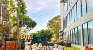 Harris Hotel & Residences Sunset Road Bali Luncurkan Paket Bukber dan Halal Bi Halal dengan Pengalaman Berbeda Harris Hotel & Residences Sunset Road Bali Luncurkan Paket Bukber dan Halal Bi Halal dengan Pengalaman Berbeda