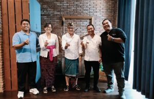 Sanur Chef Community Diharapkan Angkat Kekayaan Kuliner Bali ke Tingkat Internasional Audiensi pengurus Sanur Chef Community ke Hatten Wines.