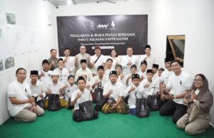 Kayon Pasawitran Berbagi di Bulan yang Fitri dengan Anak Panti Asuhan Kayon Pasawitran Berbagi di Bulan yang Fitri dengan Anak Panti Asuhan