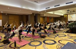 HARRIS Hotel Denpasar dan HARRIS Hotel Riverview Gelar Yoga untuk Dukung Gaya Hidup Sehat HARRIS Hotel Denpasar dan HARRIS Hotel Riverview Gelar Yoga untuk Dukung Gaya Hidup Sehat