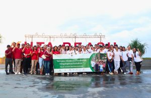 Royal Aventus Hotels International Gelar Aksi CSR di Pantai Kuta Royal Aventus Hotels International Gelar Aksi CSR di Pantai Kuta
