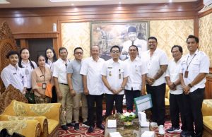 Sesetan Festival 2025 Diharapkan Wadahi Kreativitas Anak Muda Walikota Denpasar I Kadek Agus Arya Wibawa menerima audiensi Ketua Panitia Sesetan Festival Tahun 2025, Gede Hendra Tirtana, di Ruang Tamu Kantor Wakil Walikota Denpasar, Rabu (30/7).