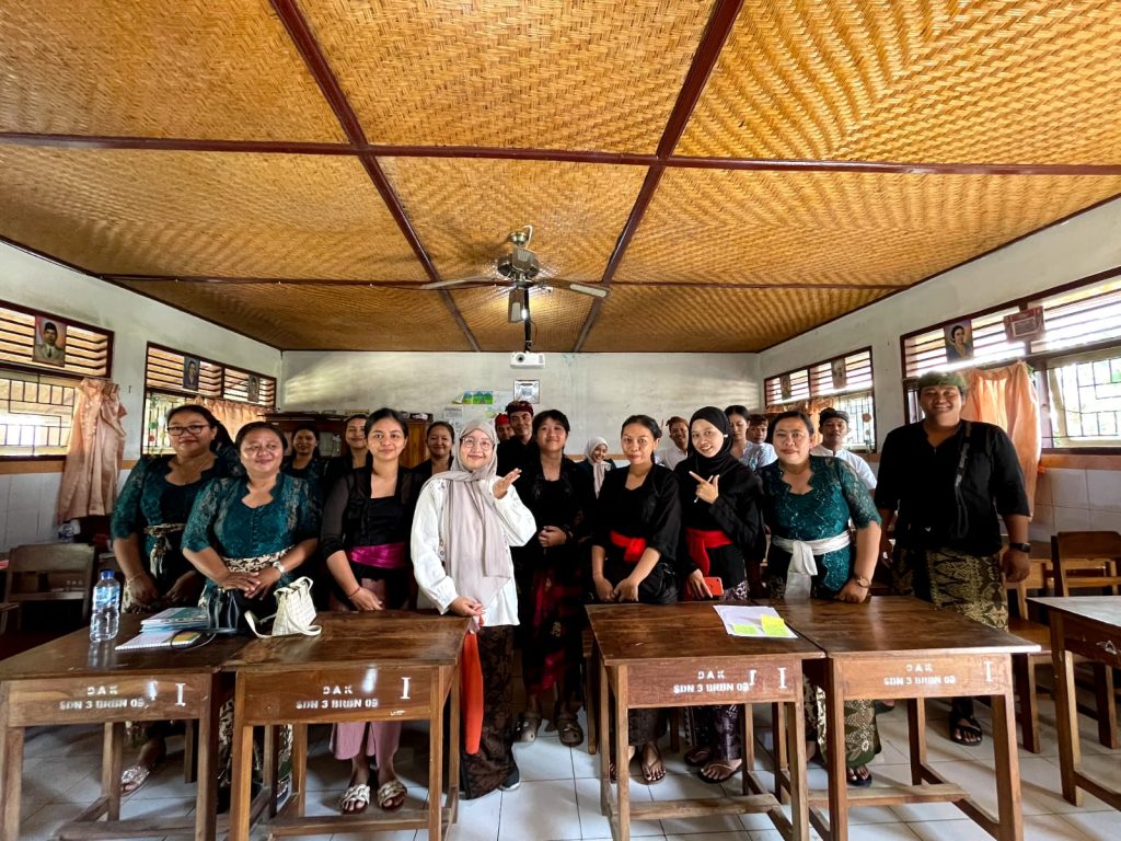 Peringati Hari Kunjung Perpustakaan 2025, Bersama Adya Gelar Road to Global Literacy Conference Perdana