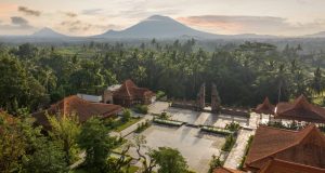 Rumah Bali, Perpaduan Unik Kemewahan Resor dan Warisan Budaya di Anumana De Suite Anumana De Suite