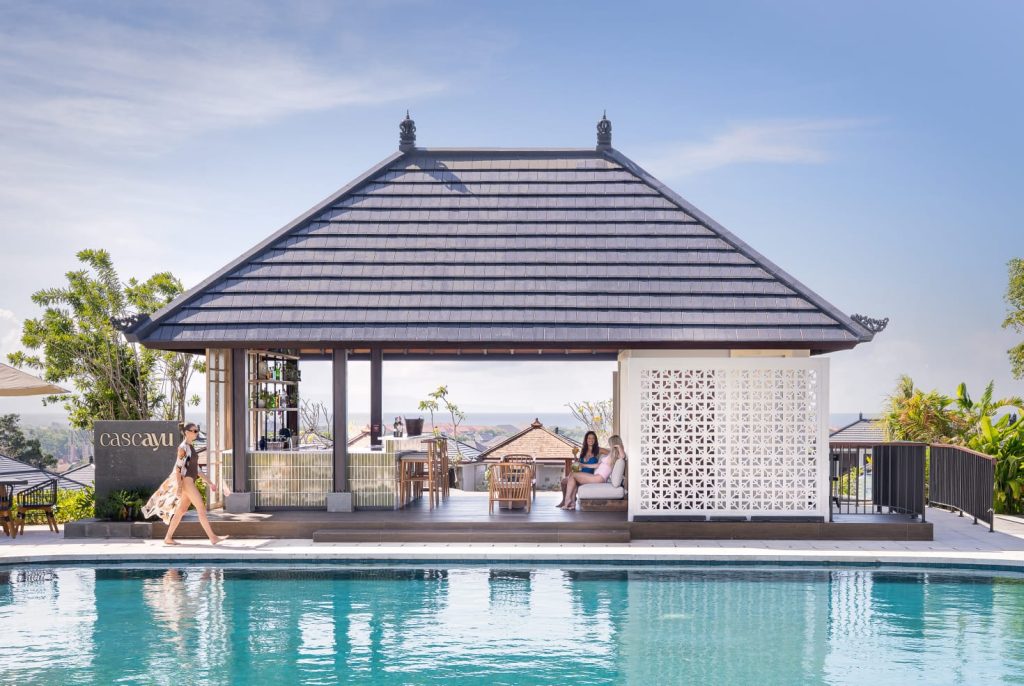 Cascayu, Destinasi Kuliner di Tepi Kolam Renang Renaissance Bali Nusa Dua Resort