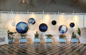 THE 1O1 Bali Oasis Sanur Hadirkan Pameran Seni Tekstil Karya Seniman Bali Penawati THE 1O1 Bali Oasis Sanur Hadirkan Pameran Seni Tekstil Karya Seniman Bali Penawati