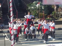 27 Regu SMKN 4 Bangli Unjuk Kebolehan di Gerak Jalan Kreasi 27 Regu SMKN 4 Bangli Unjuk Kebolehan di Gerak Jalan Kreasi