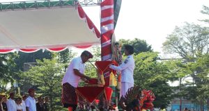 Bupati Bangli Pimpin Upacara HUT ke-81 RI, Penyerahan Remisi Secara Simbolis Warnai Peringatan Bupati Bangli Pimpin Upacara HUT ke-81 RI, Penyerahan Remisi Secara Simbolis Warnai Peringatan