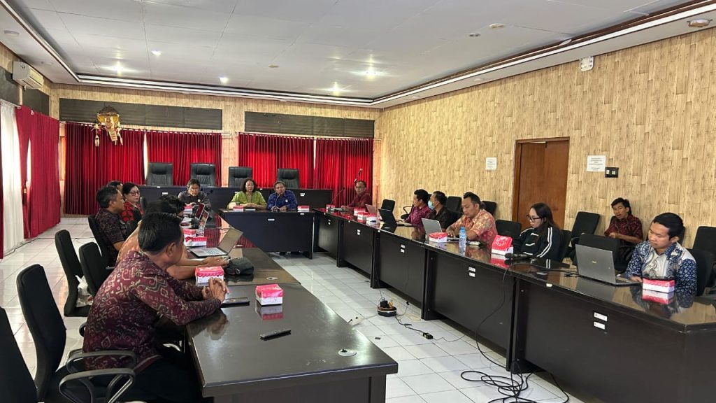 Komisi Informasi (KI) Provinsi Bali menggelar visitasi di wilayah Kabupaten Bangli