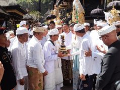 Menteri Pariwisata Hadiri Penyineban Karya Agung Panca Wali Krama di Pura Hulundanu Batur Menteri Pariwisata Hadiri Penyineban Karya Agung Panca Wali Krama di Pura Hulundanu Batur